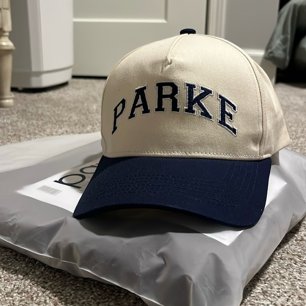 parke hat (NWOT / no longer sold)
